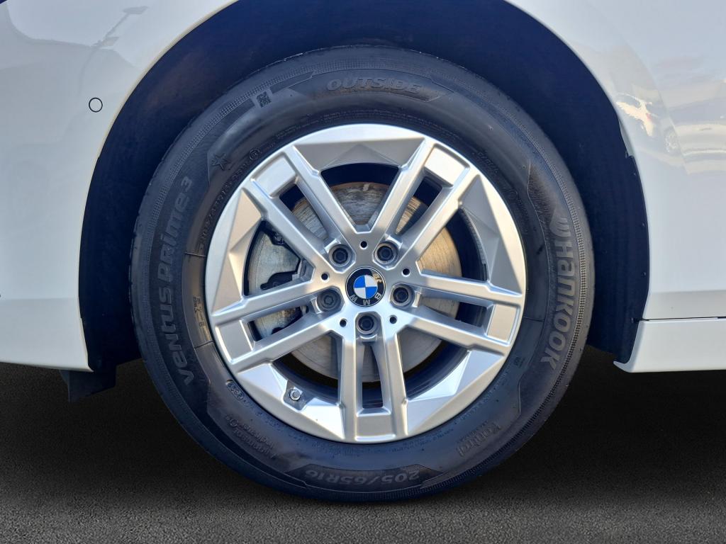 Originalaufnahme des Fahrzeugs Originalaufnahme des Fahrzeugs