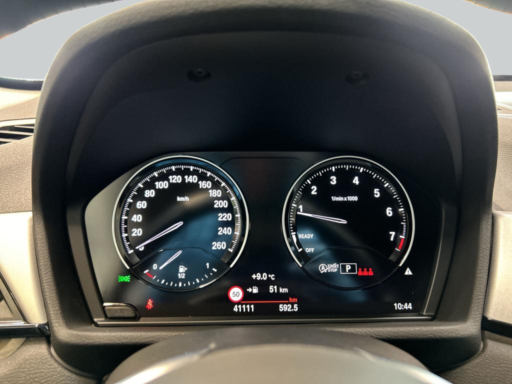 Originalaufnahme des Fahrzeugs Originalaufnahme des Fahrzeugs