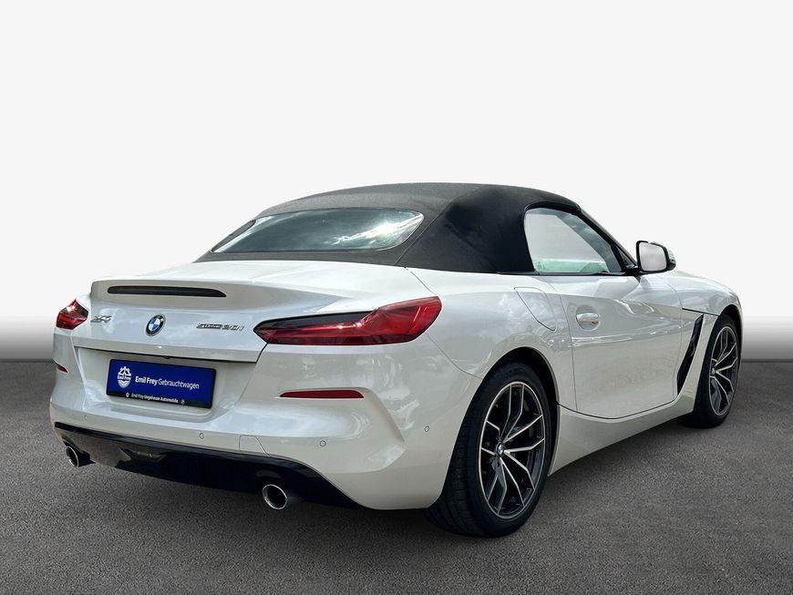 Originalaufnahme des Fahrzeugs Originalaufnahme des Fahrzeugs