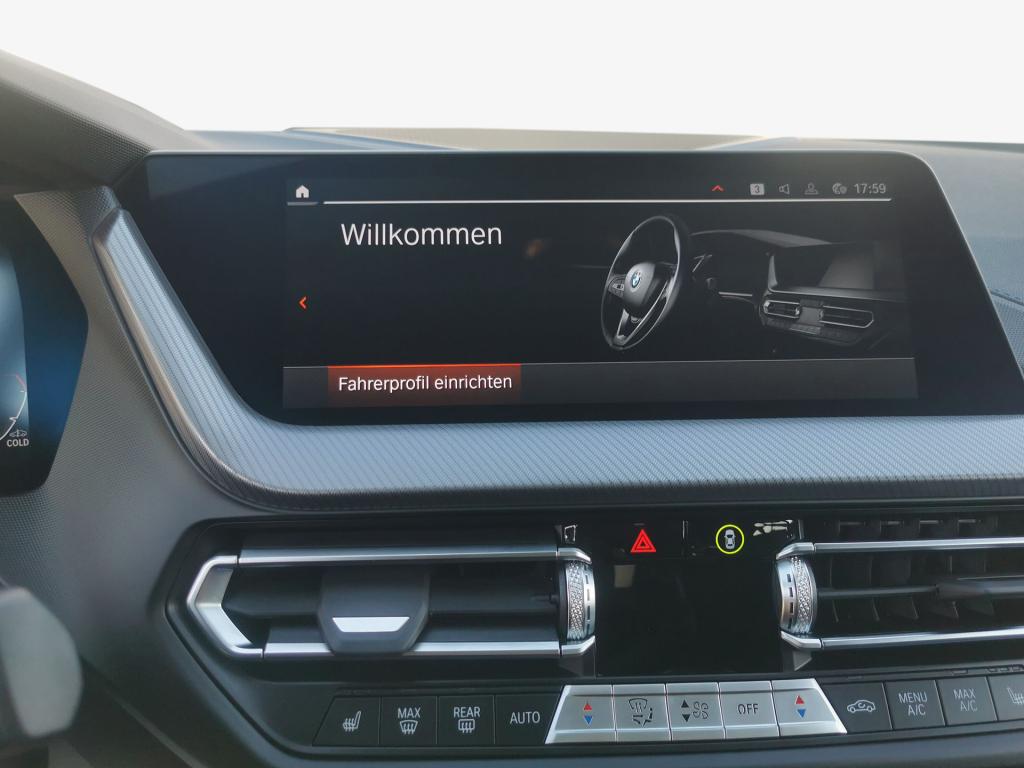 Originalaufnahme des Fahrzeugs Originalaufnahme des Fahrzeugs