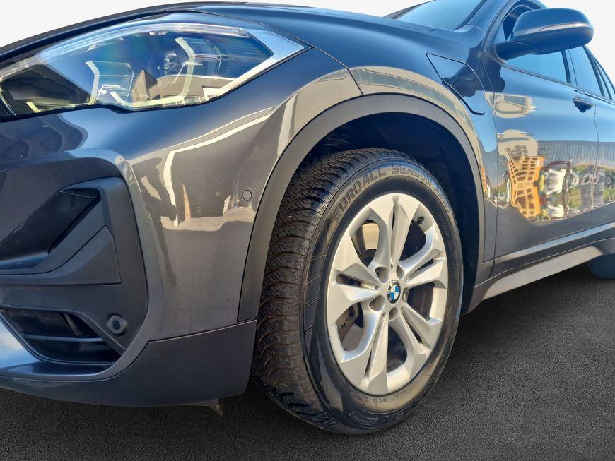 Originalaufnahme des Fahrzeugs Originalaufnahme des Fahrzeugs