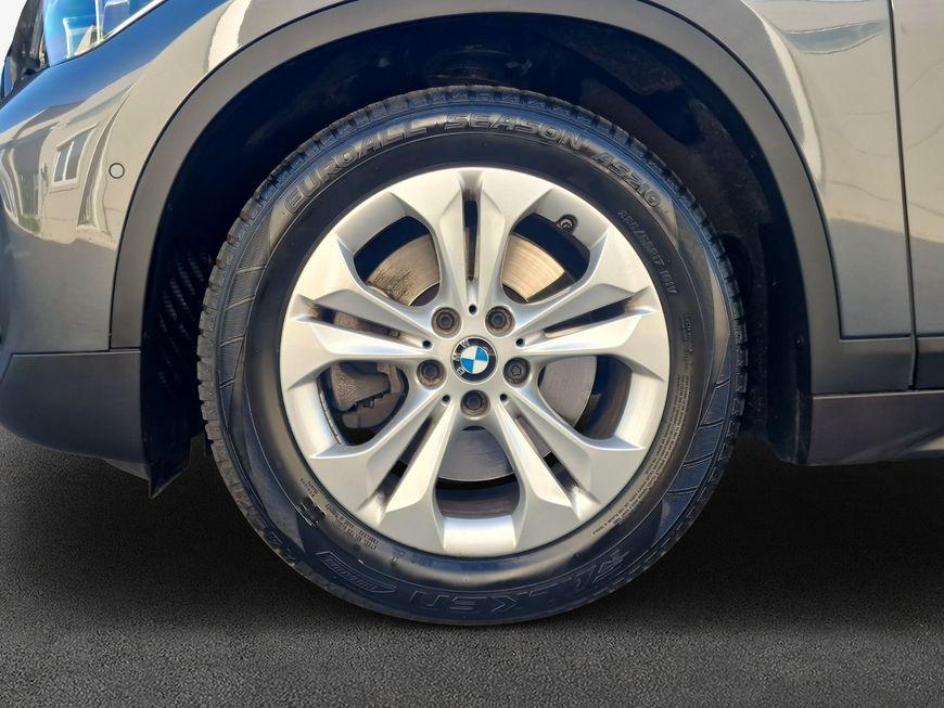 Originalaufnahme des Fahrzeugs Originalaufnahme des Fahrzeugs