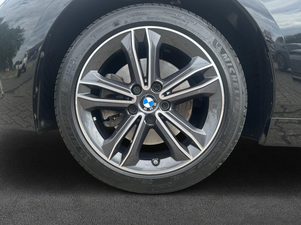 Originalaufnahme des Fahrzeugs Originalaufnahme des Fahrzeugs