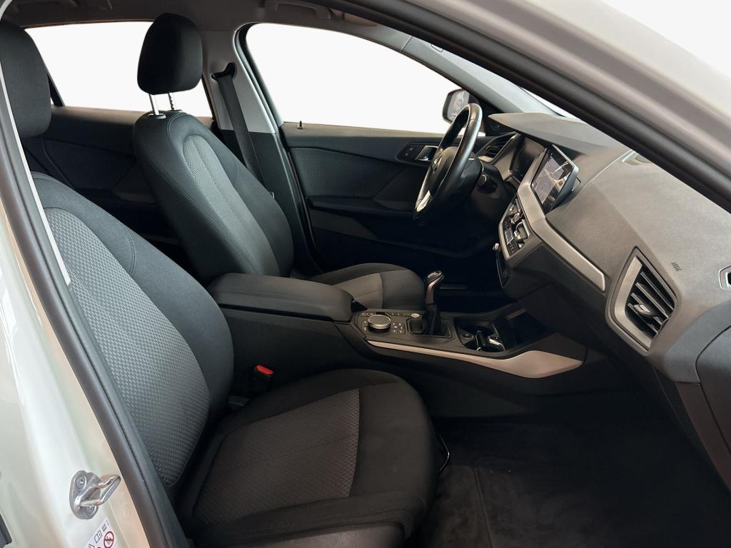 Originalaufnahme des Fahrzeugs Originalaufnahme des Fahrzeugs