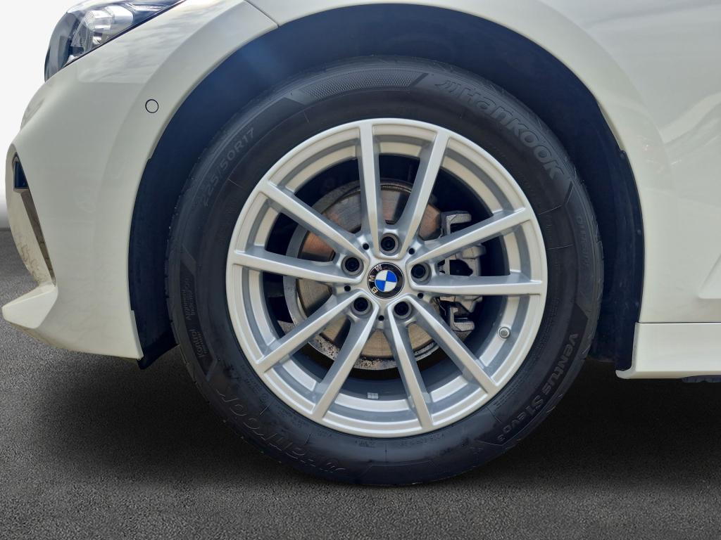 Originalaufnahme des Fahrzeugs Originalaufnahme des Fahrzeugs