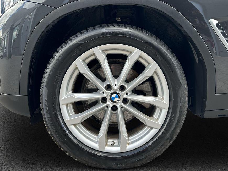 Originalaufnahme des Fahrzeugs Originalaufnahme des Fahrzeugs