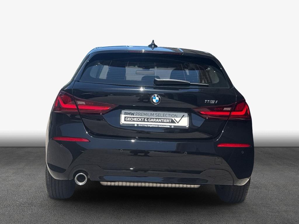 Originalaufnahme des Fahrzeugs Originalaufnahme des Fahrzeugs