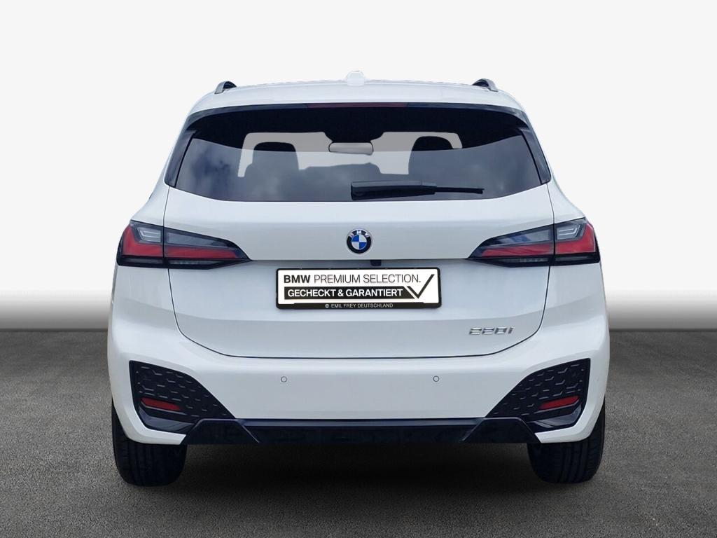 Originalaufnahme des Fahrzeugs Originalaufnahme des Fahrzeugs