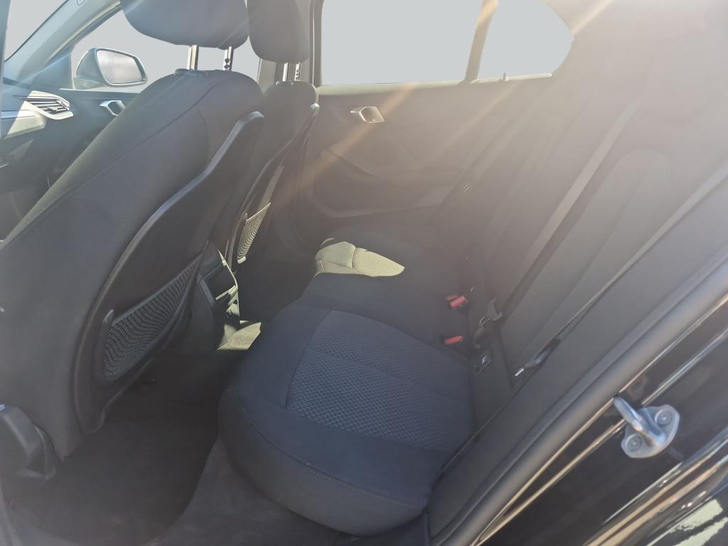 Originalaufnahme des Fahrzeugs Originalaufnahme des Fahrzeugs