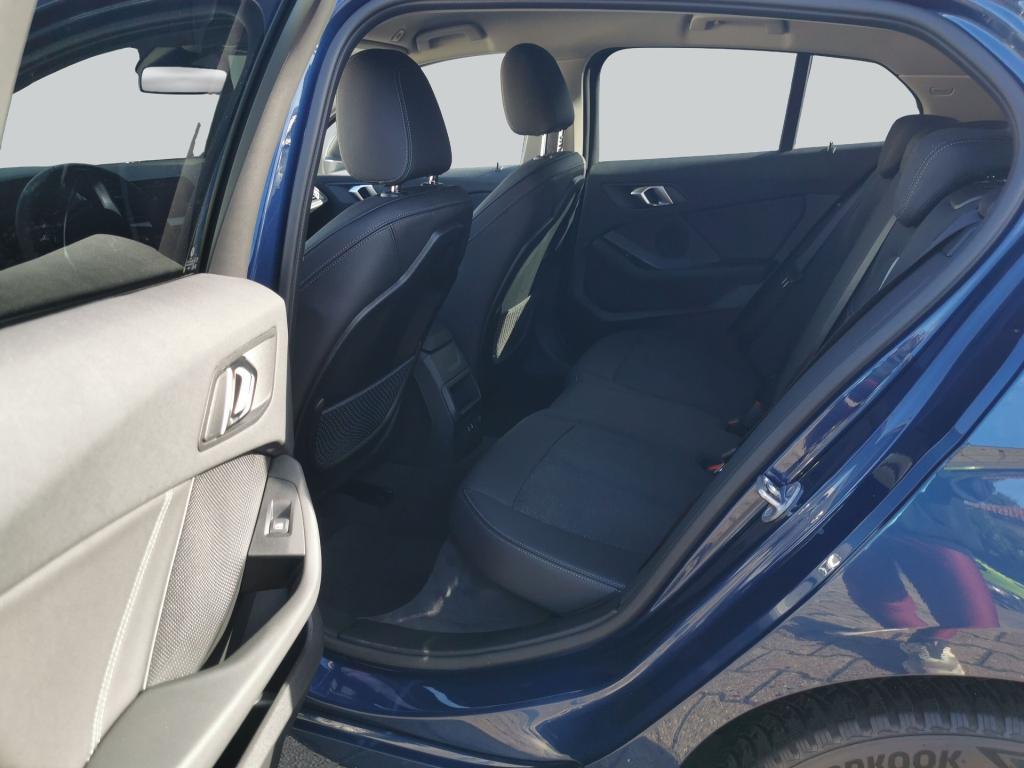 Originalaufnahme des Fahrzeugs Originalaufnahme des Fahrzeugs