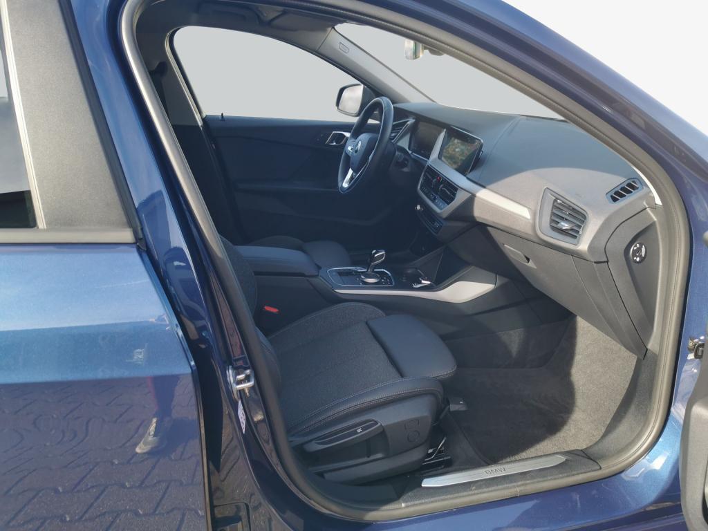 Originalaufnahme des Fahrzeugs Originalaufnahme des Fahrzeugs