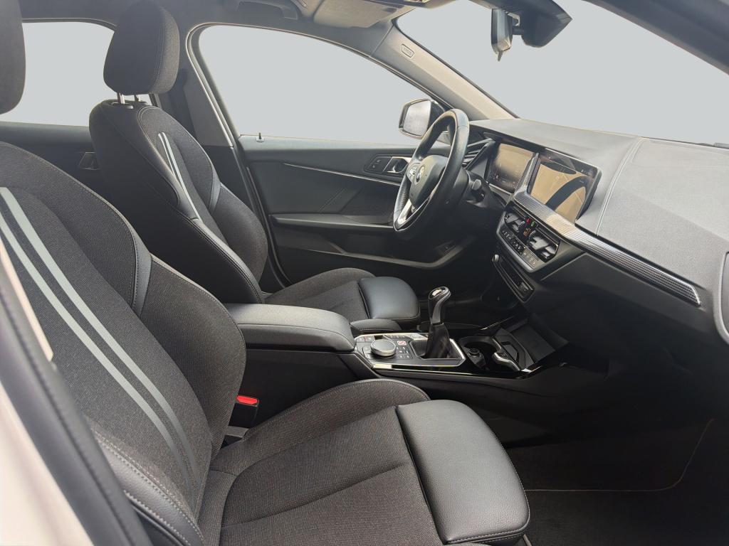 Originalaufnahme des Fahrzeugs Originalaufnahme des Fahrzeugs