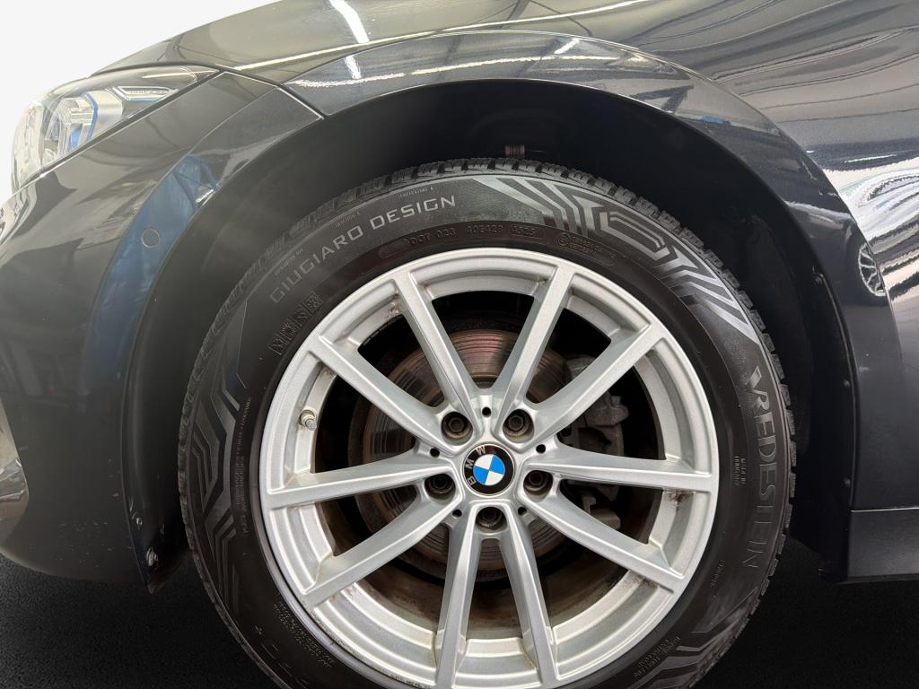 Originalaufnahme des Fahrzeugs Originalaufnahme des Fahrzeugs