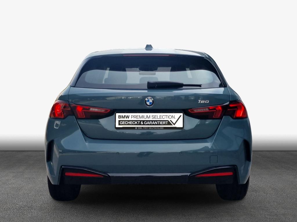 Originalaufnahme des Fahrzeugs Originalaufnahme des Fahrzeugs
