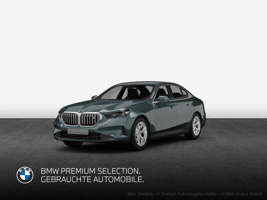 BMW i5 xDrive40 Limousine Originalaufnahme BMW i5 xDrive40 Limousine Originalaufnahme