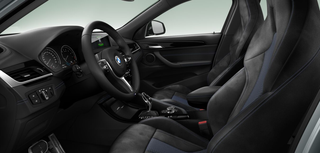 BMW BMW X im Innenraum seitlich BMW BMW X im Innenraum seitlich