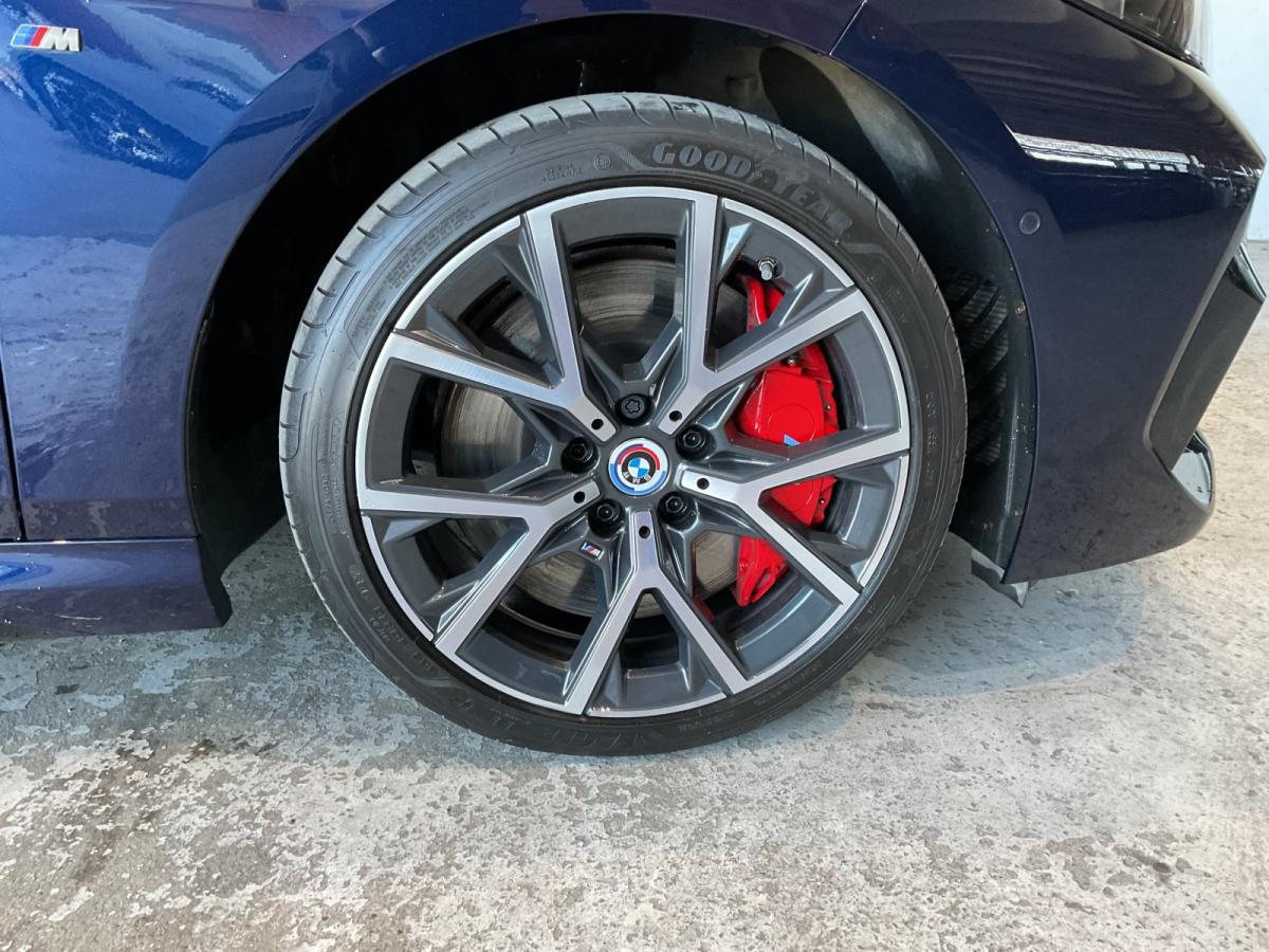 Originalaufnahme des Fahrzeugs Originalaufnahme des Fahrzeugs