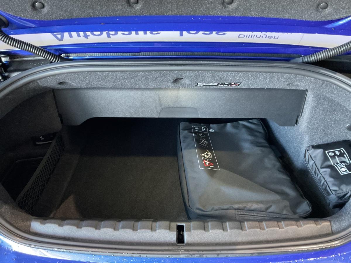 Originalaufnahme des Fahrzeugs Originalaufnahme des Fahrzeugs
