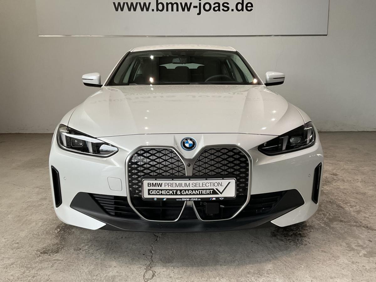 Originalaufnahme des Fahrzeugs