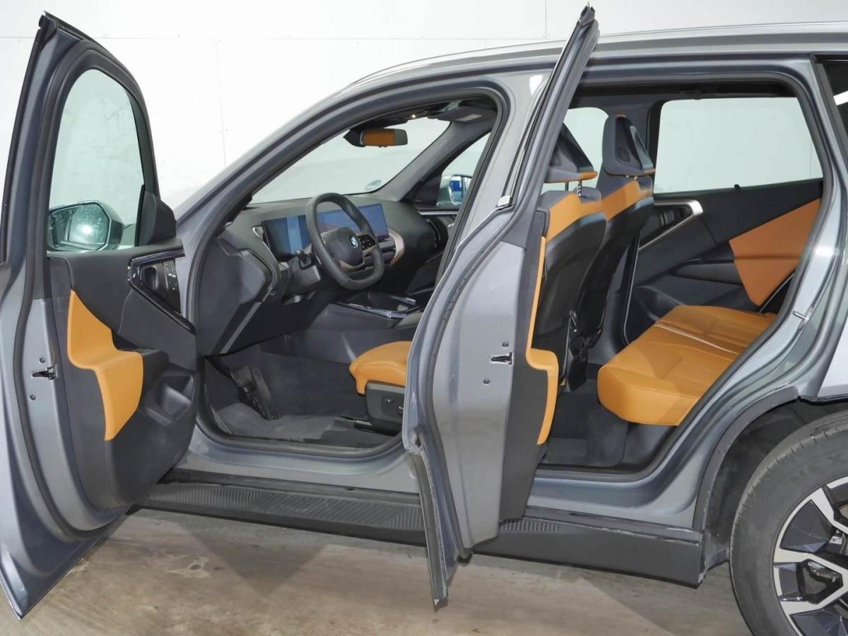 Originalaufnahme des Fahrzeugs Originalaufnahme des Fahrzeugs