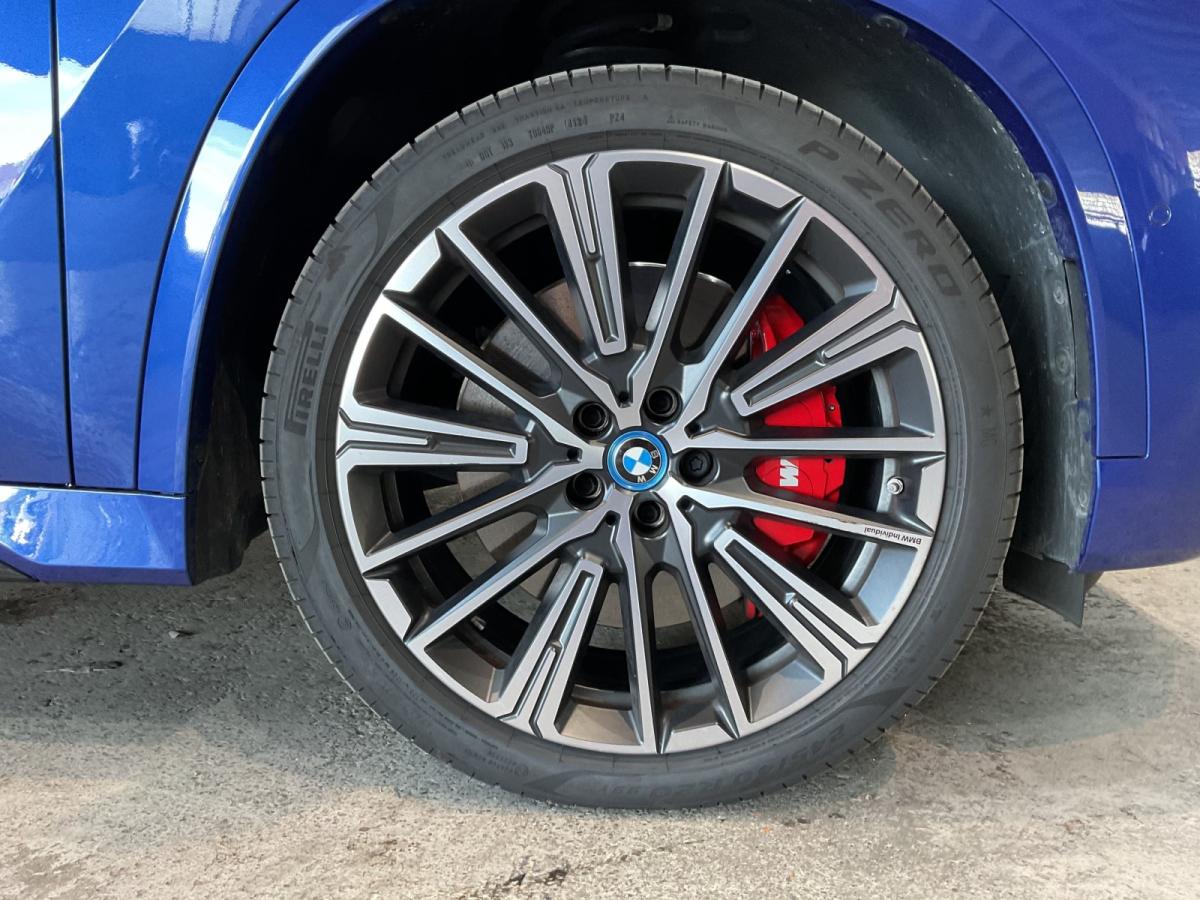 Originalaufnahme des Fahrzeugs Originalaufnahme des Fahrzeugs