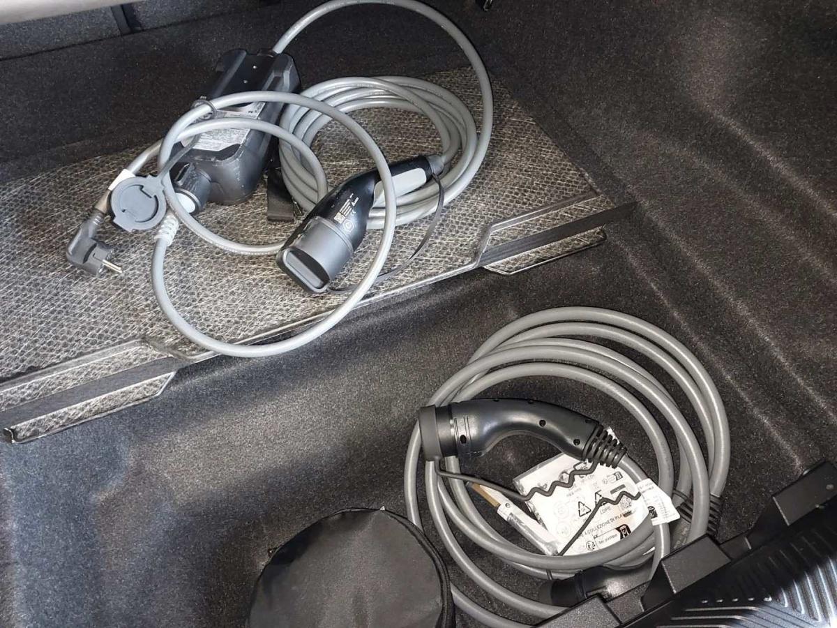 Originalaufnahme des Fahrzeugs Originalaufnahme des Fahrzeugs