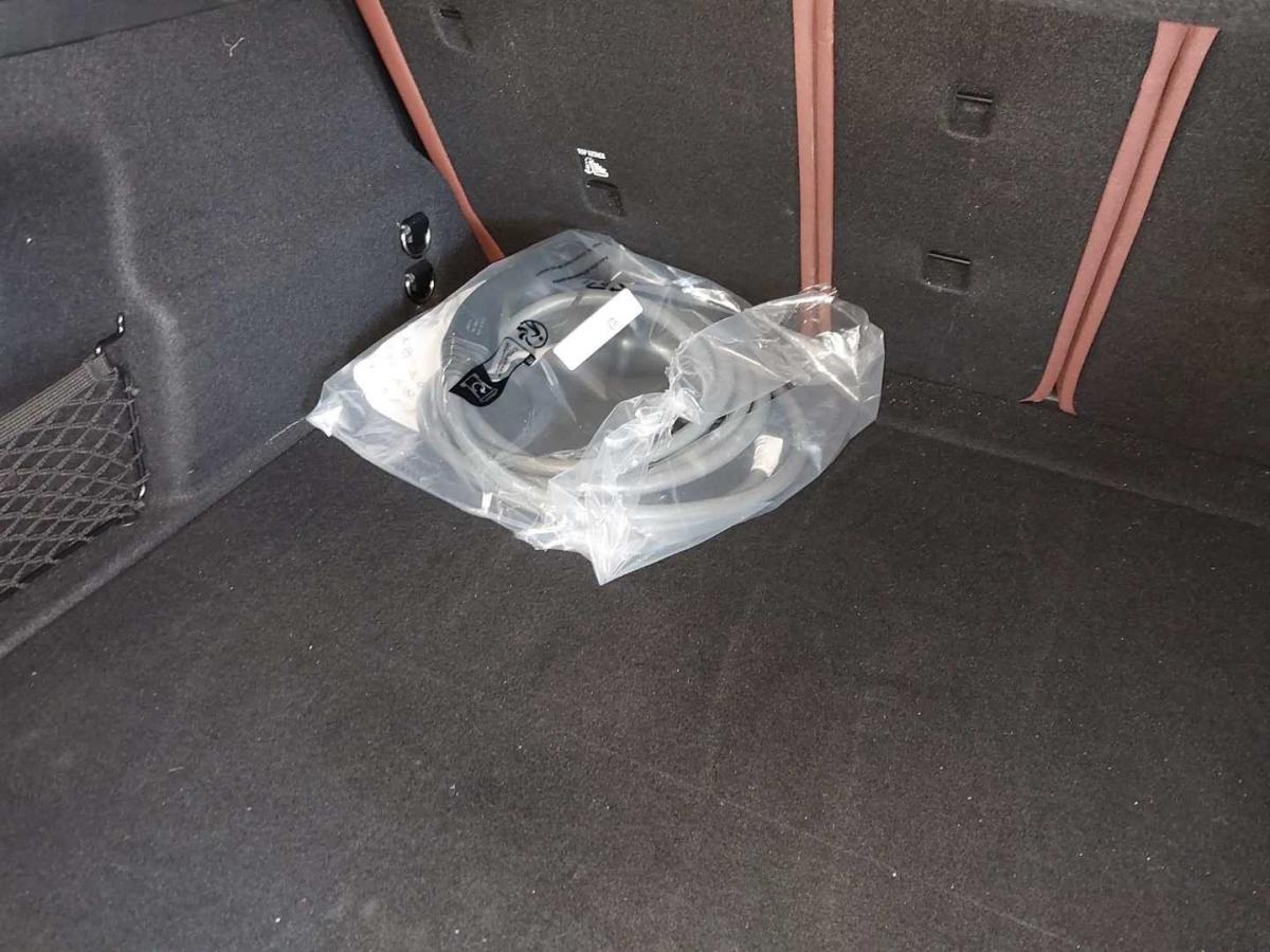 Originalaufnahme des Fahrzeugs Originalaufnahme des Fahrzeugs