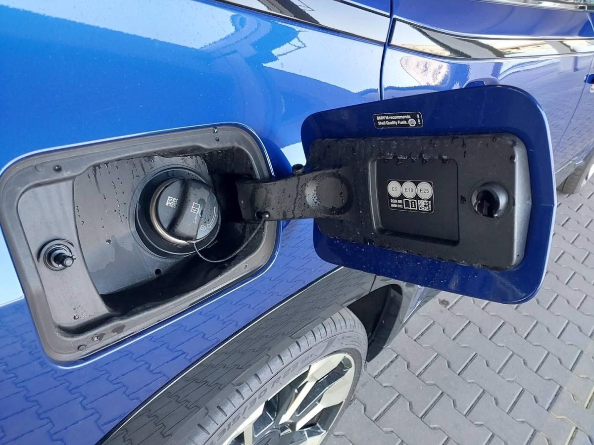 Originalaufnahme des Fahrzeugs Originalaufnahme des Fahrzeugs