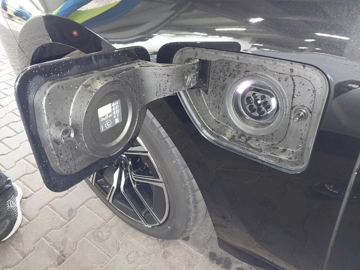 Originalaufnahme des Fahrzeugs Originalaufnahme des Fahrzeugs