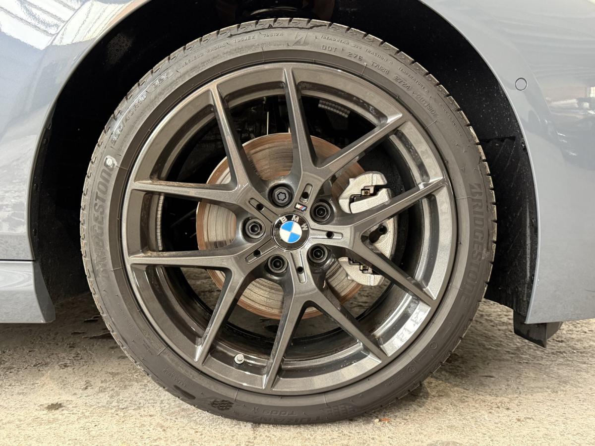 Originalaufnahme des Fahrzeugs Originalaufnahme des Fahrzeugs