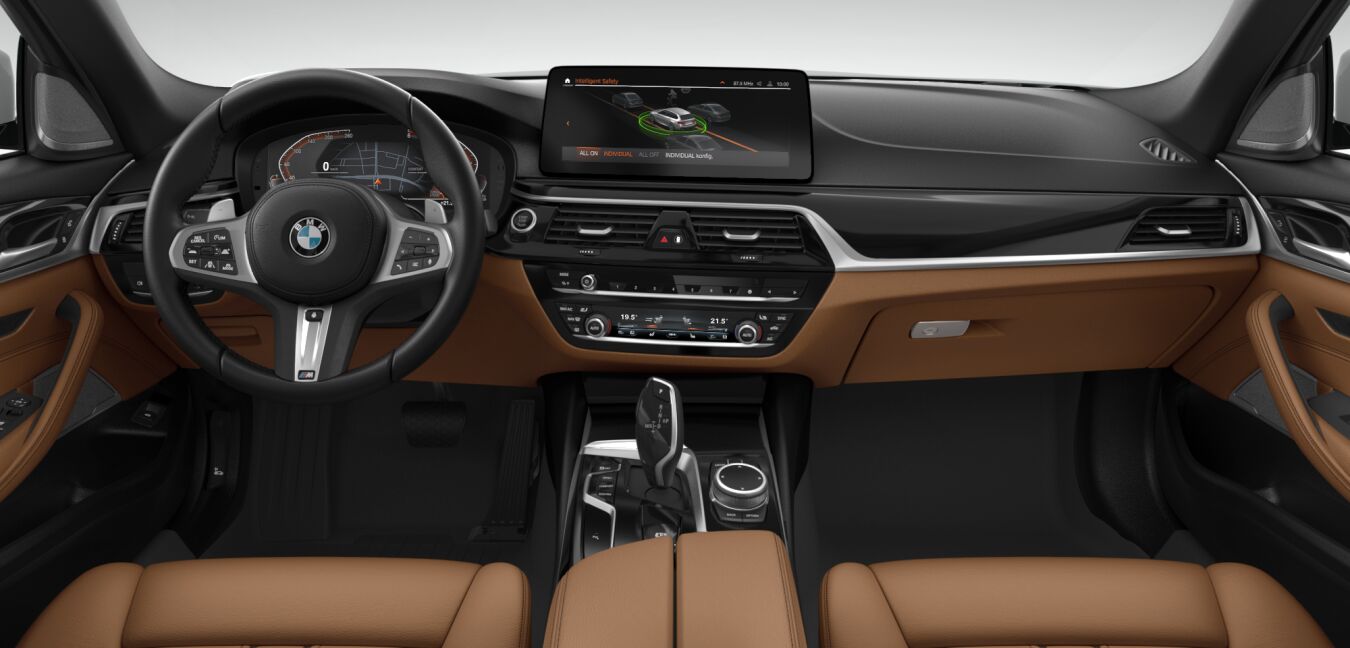 BMW BMW 5er im Innenraum von vorne BMW BMW 5er im Innenraum von vorne