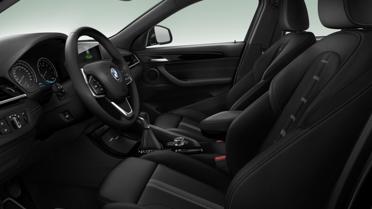 BMW BMW X im Innenraum seitlich BMW BMW X im Innenraum seitlich