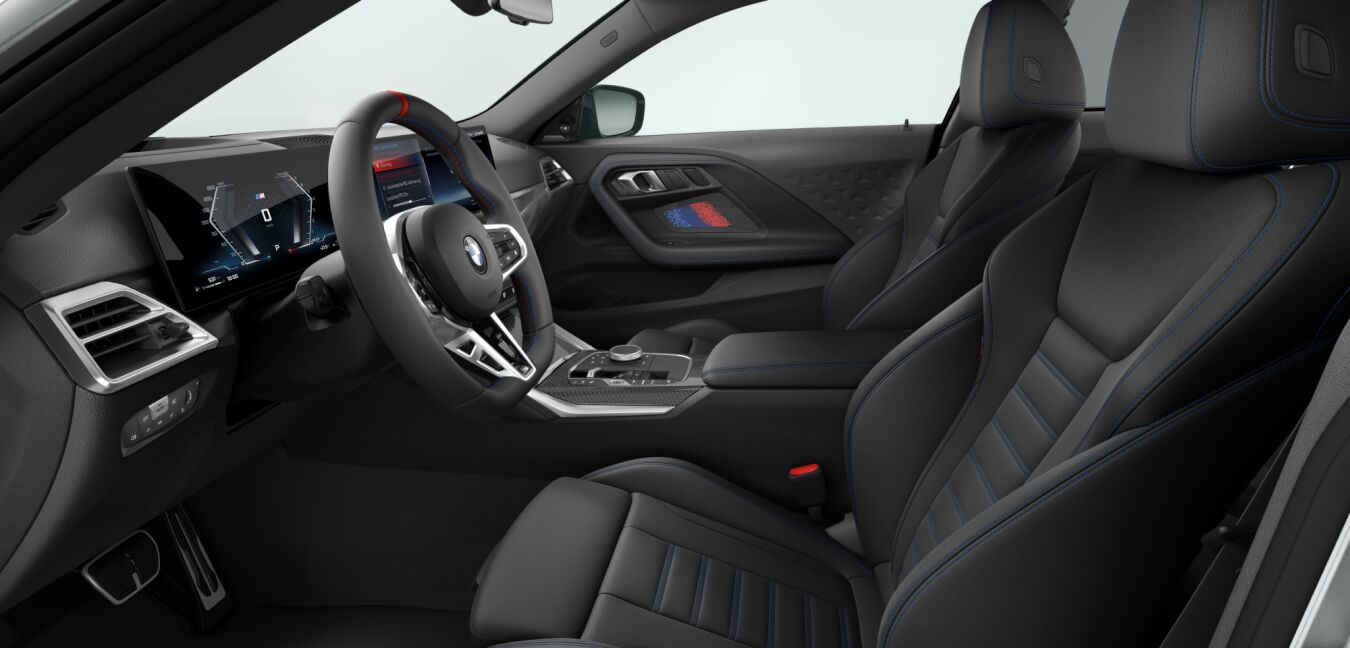 BMW BMW 2er im Innenraum seitlich BMW BMW 2er im Innenraum seitlich