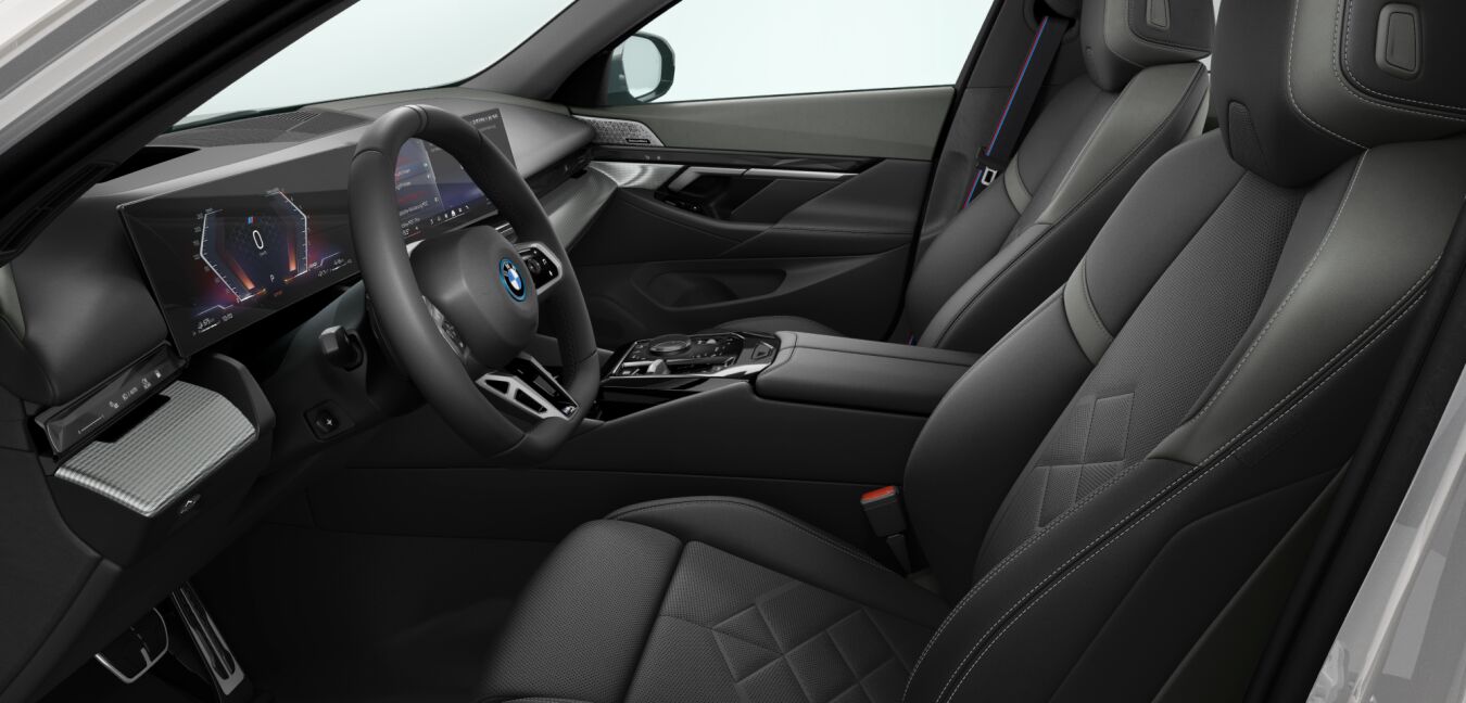 BMW BMW 5er im Innenraum seitlich BMW BMW 5er im Innenraum seitlich