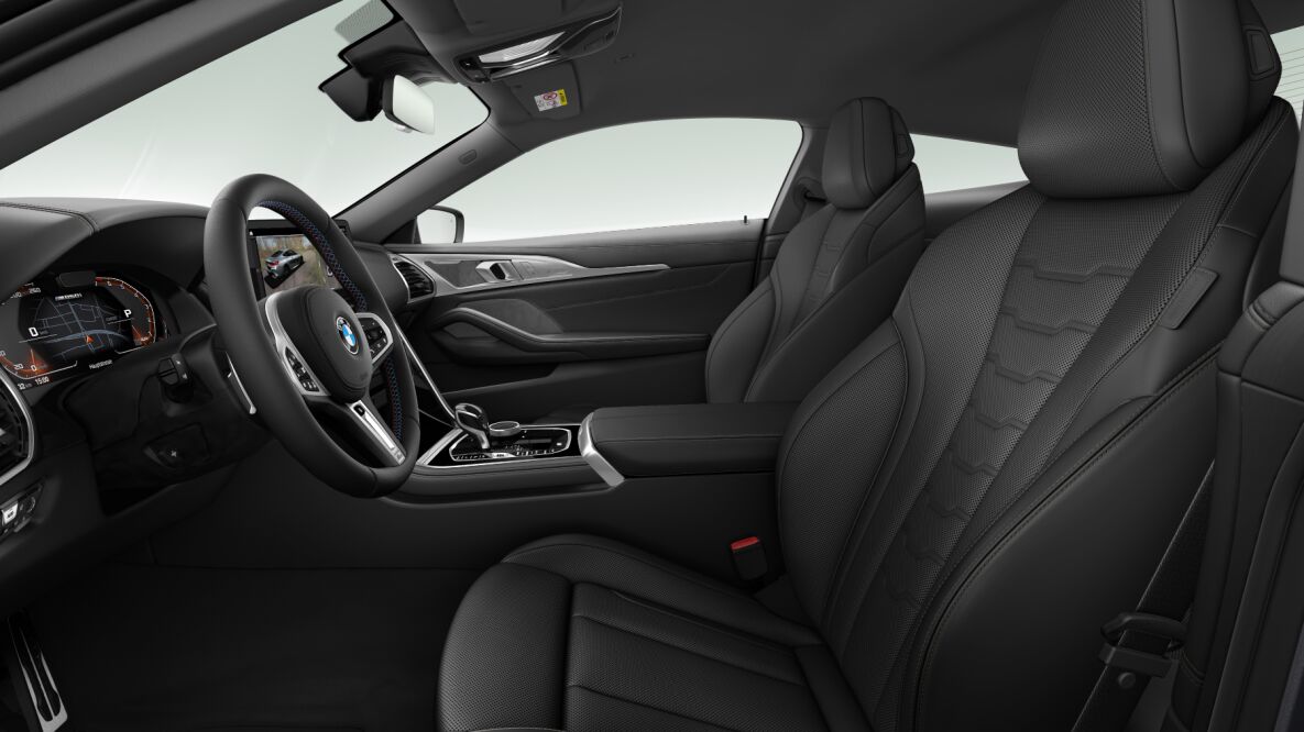 BMW BMW 8er im Innenraum seitlich BMW BMW 8er im Innenraum seitlich