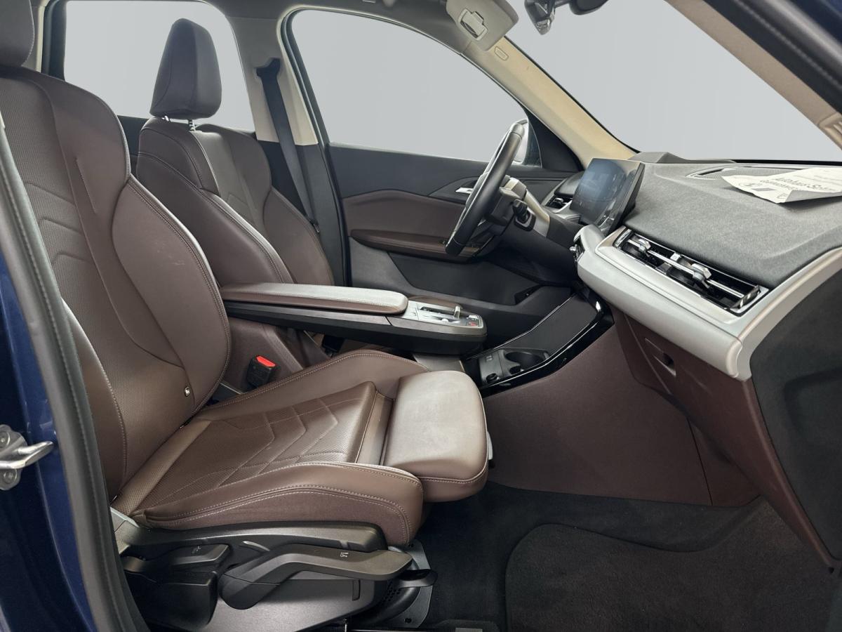 Originalaufnahme des Fahrzeugs Originalaufnahme des Fahrzeugs