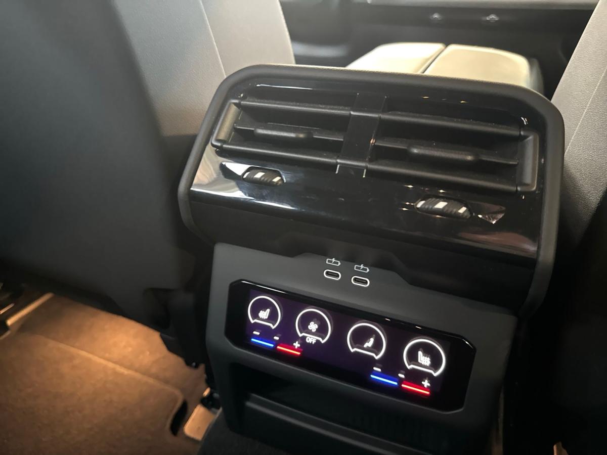 Originalaufnahme des Fahrzeugs Originalaufnahme des Fahrzeugs