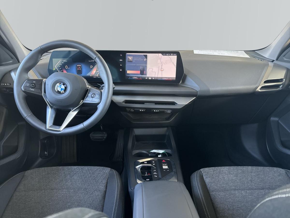 Originalaufnahme des Fahrzeugs Originalaufnahme des Fahrzeugs