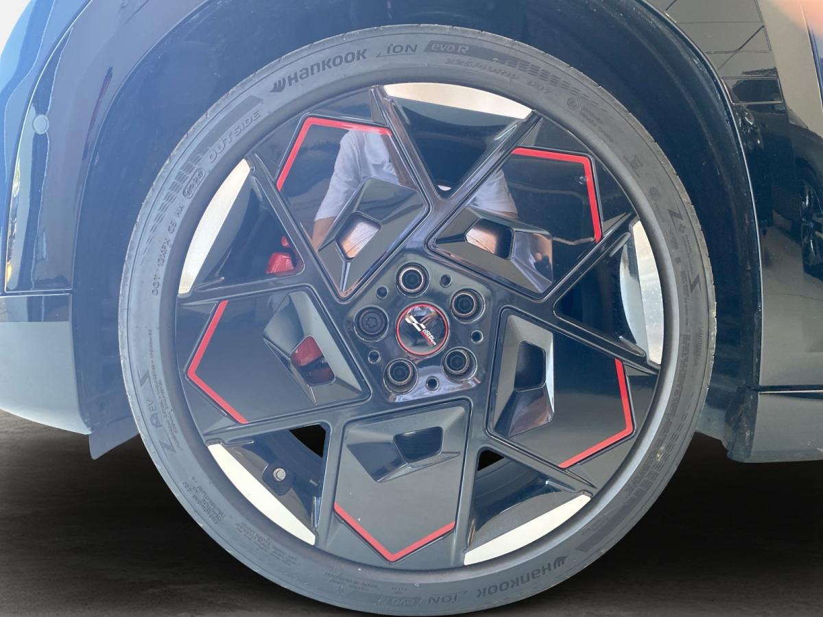 Originalaufnahme des Fahrzeugs Originalaufnahme des Fahrzeugs