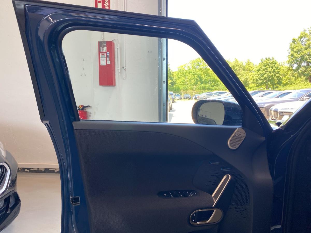 Originalaufnahme des Fahrzeugs Originalaufnahme des Fahrzeugs