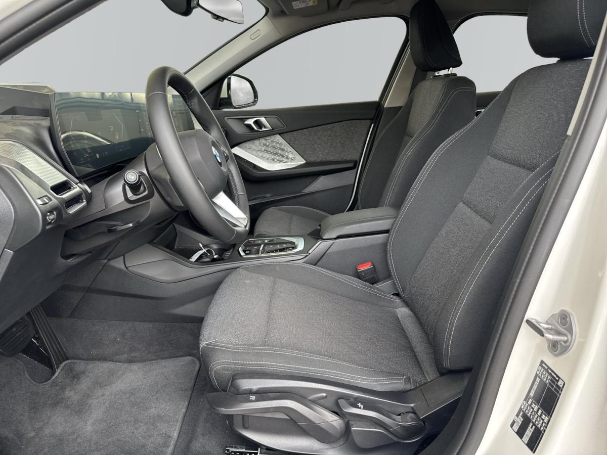 Originalaufnahme des Fahrzeugs Originalaufnahme des Fahrzeugs