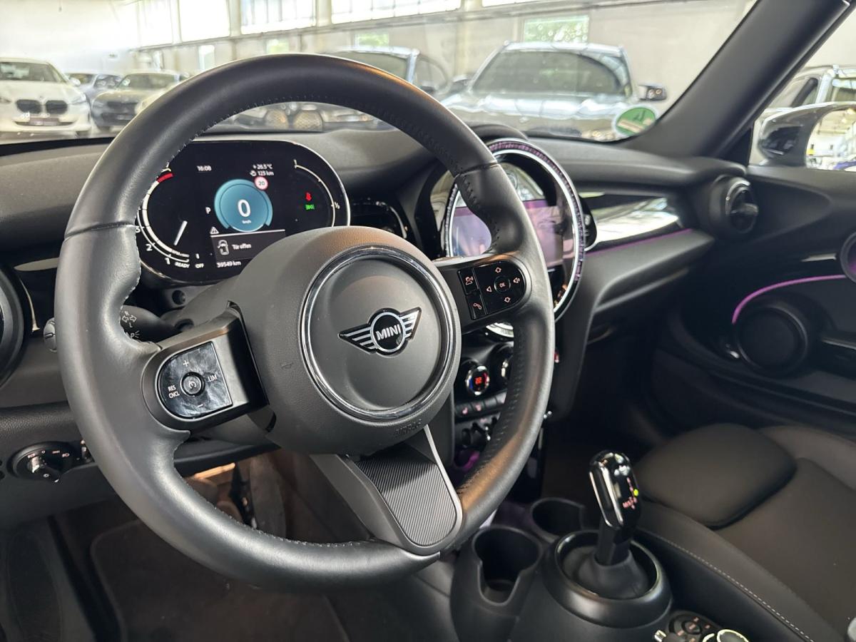 Originalaufnahme des Fahrzeugs Originalaufnahme des Fahrzeugs