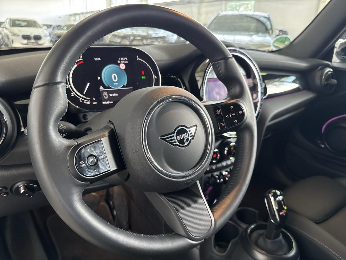 Originalaufnahme des Fahrzeugs Originalaufnahme des Fahrzeugs