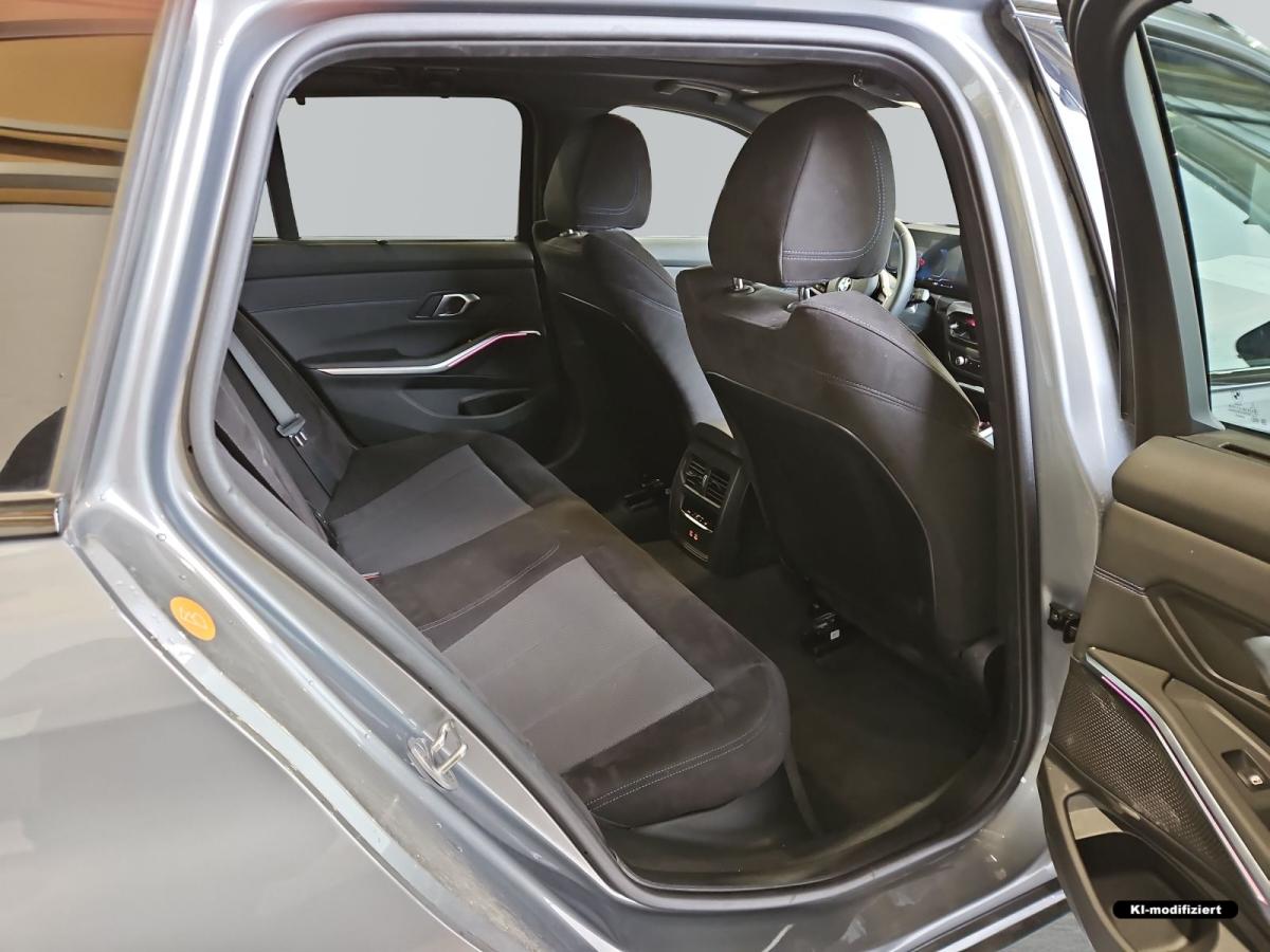 Originalaufnahme des Fahrzeugs Originalaufnahme des Fahrzeugs