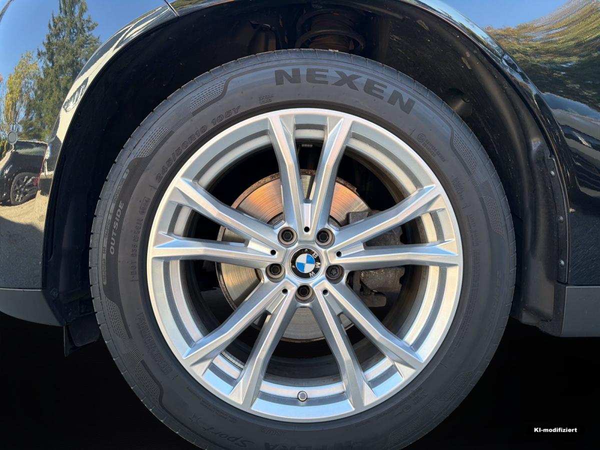Originalaufnahme des Fahrzeugs Originalaufnahme des Fahrzeugs