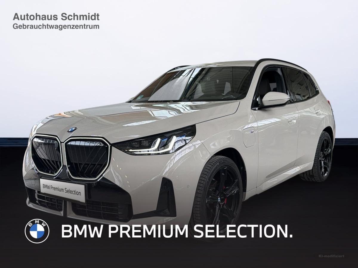 BMW X3 30e xDrive Originalaufnahme BMW X3 30e xDrive Originalaufnahme