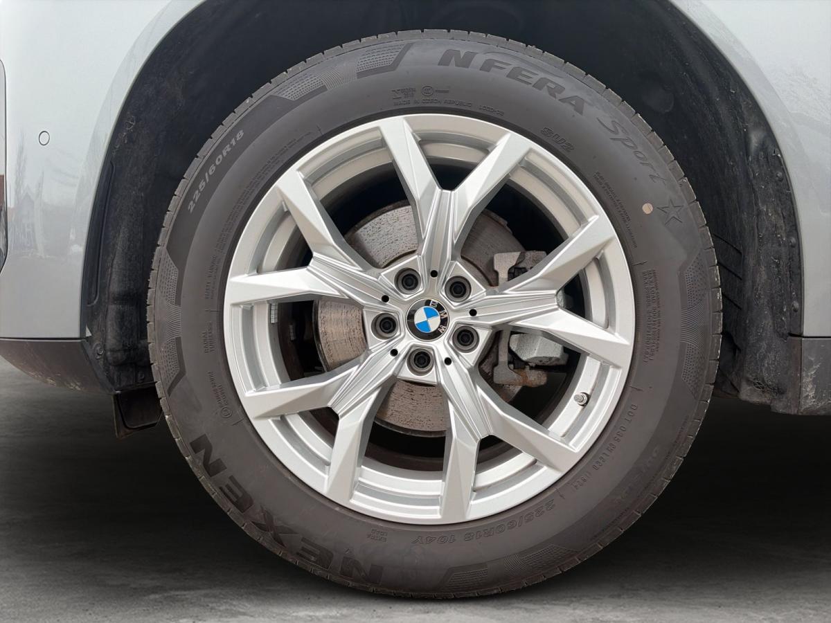 Originalaufnahme des Fahrzeugs Originalaufnahme des Fahrzeugs