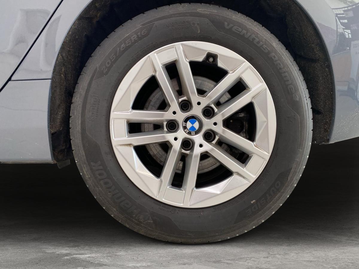 Originalaufnahme des Fahrzeugs Originalaufnahme des Fahrzeugs