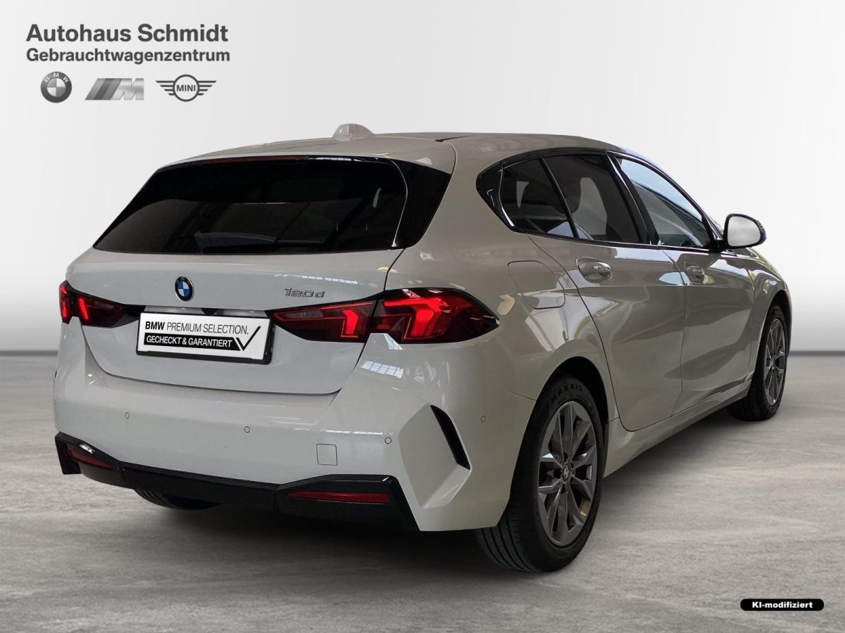 Originalaufnahme des Fahrzeugs Originalaufnahme des Fahrzeugs