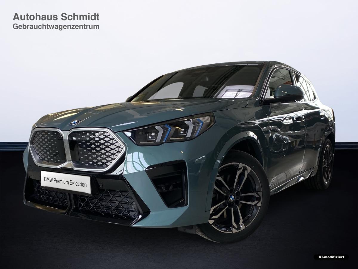 BMW iX2 xDrive30 Originalaufnahme BMW iX2 xDrive30 Originalaufnahme